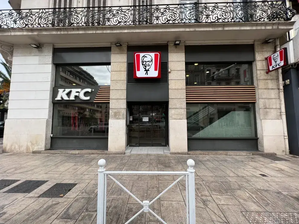 peinture-restaurant-kfc-cannes-toulon-nice (52)