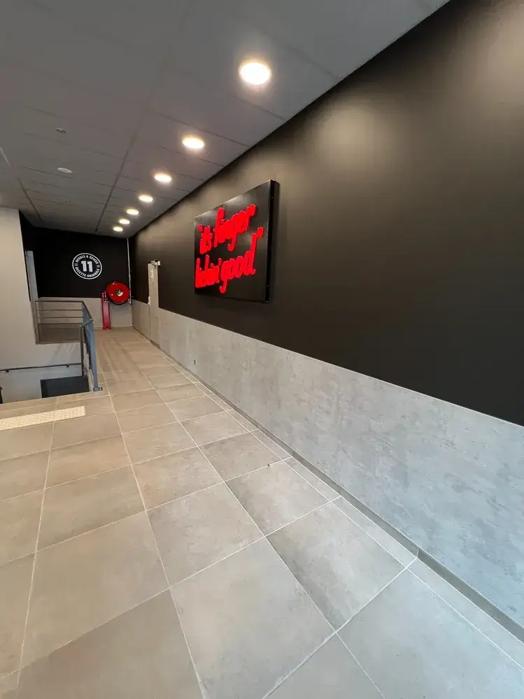 peinture-restaurant-kfc-cannes-toulon-nice (24)