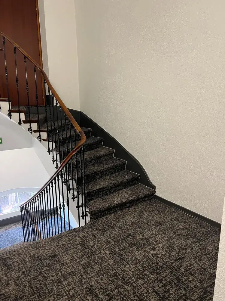 revêtement-moquette-cage-d'escalier (6)