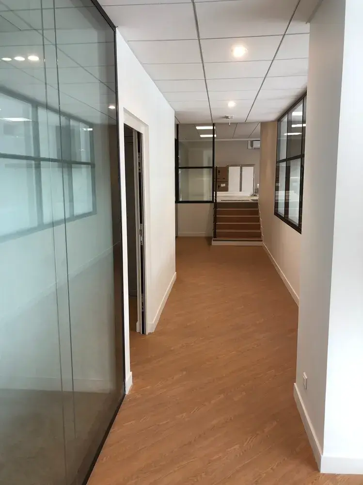 revêtement-de-sol-dans-des-bureaux (1)