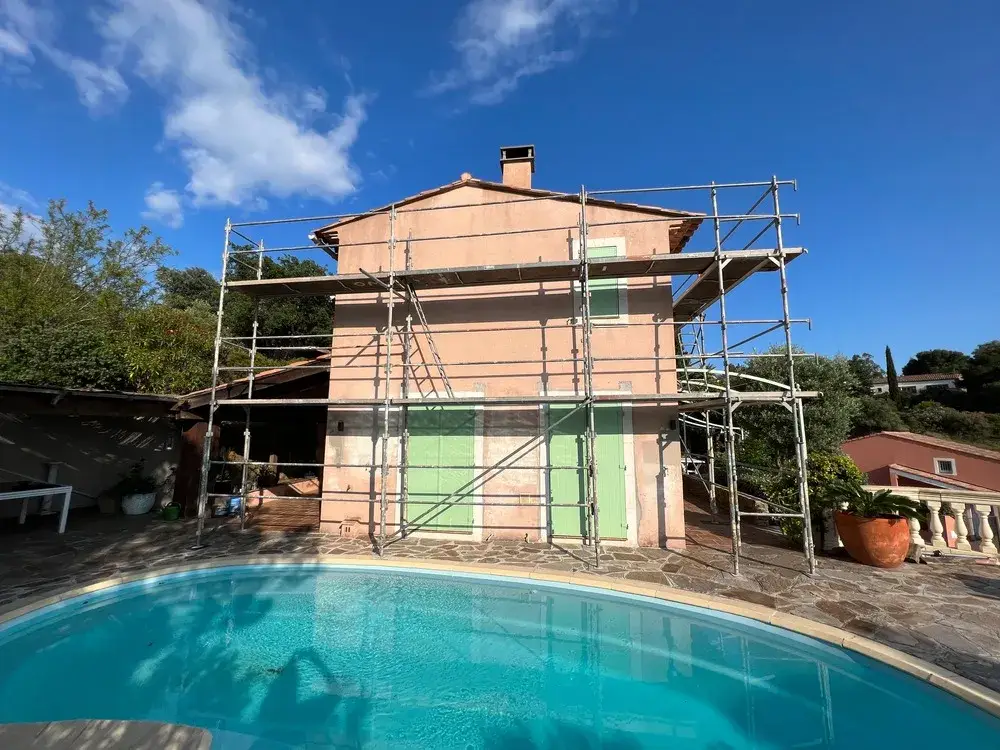 ravalement-sur-une-maison-individuelle (1)